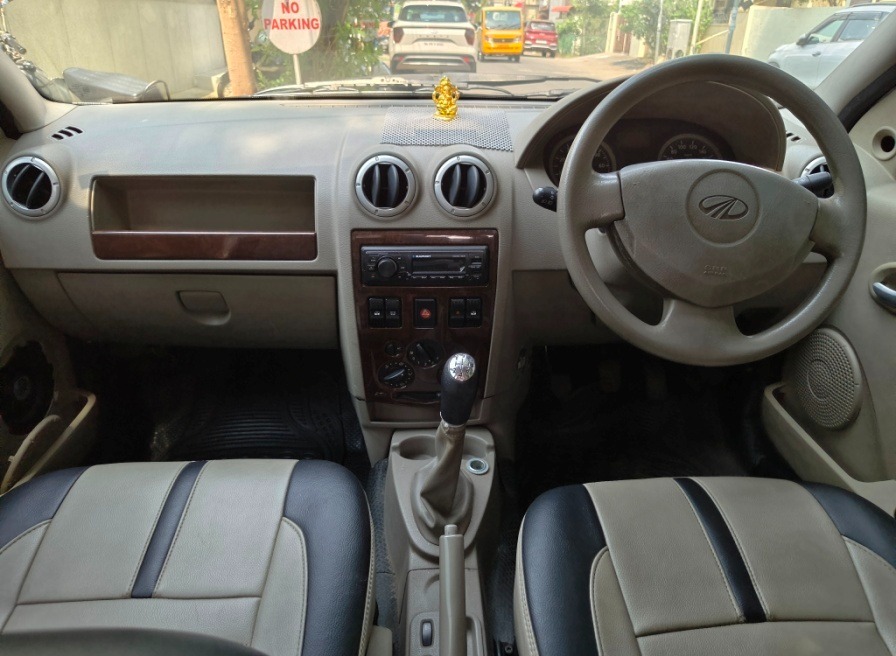 Mahindra Verito - Image 7