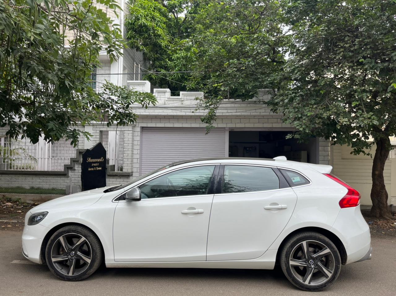 Volvo V40 - Image 7