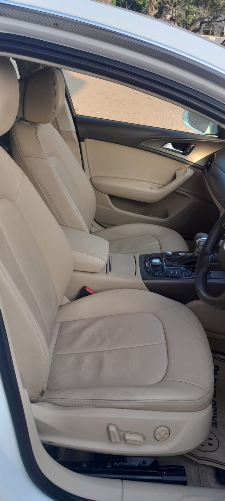 Audi A6 - Image 4