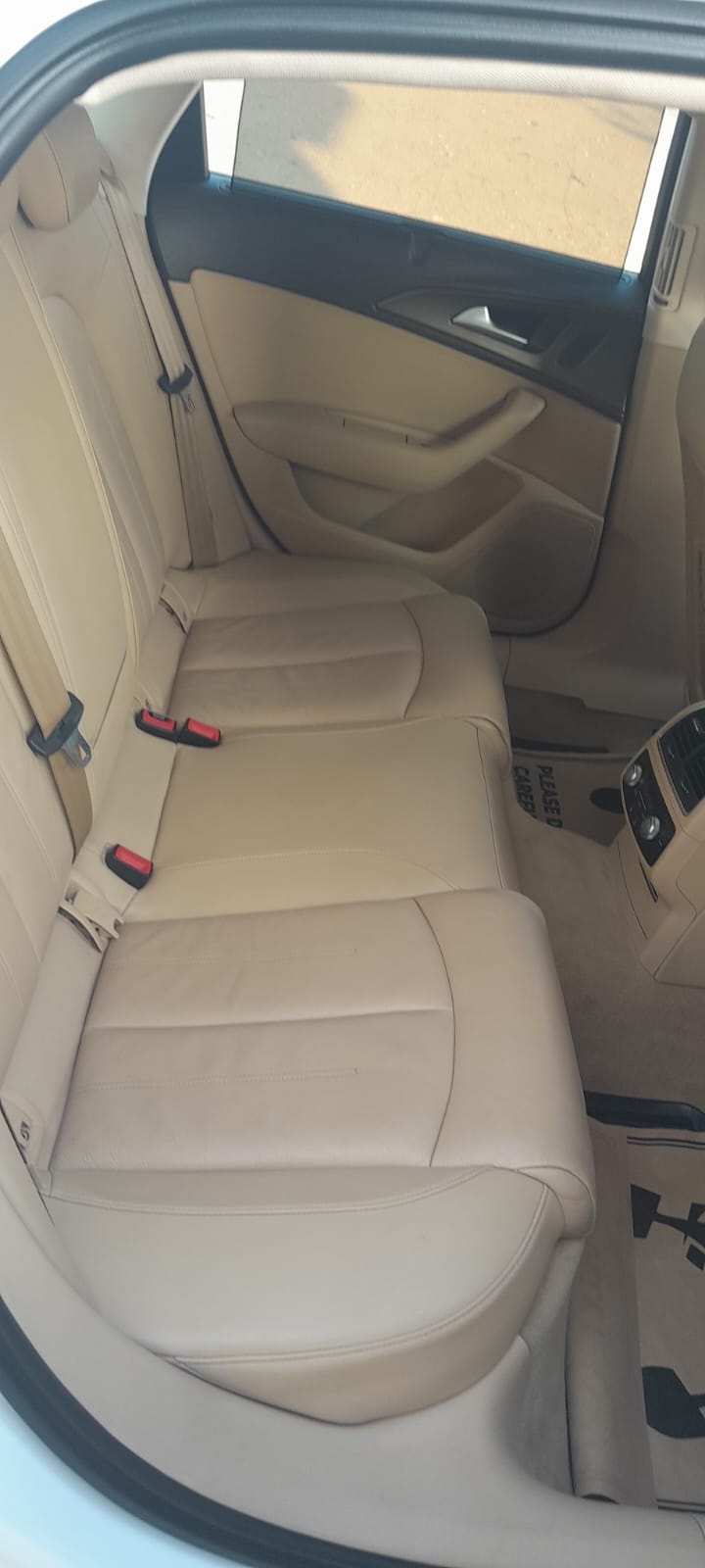 Audi A6 - Image 2