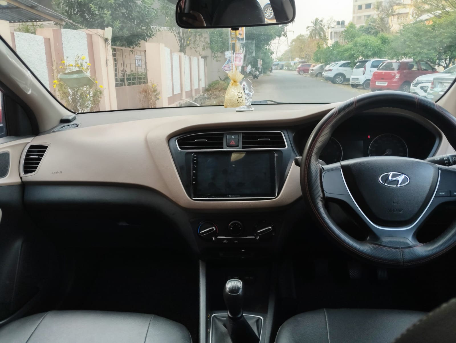 Hyundai i20 - Image 2