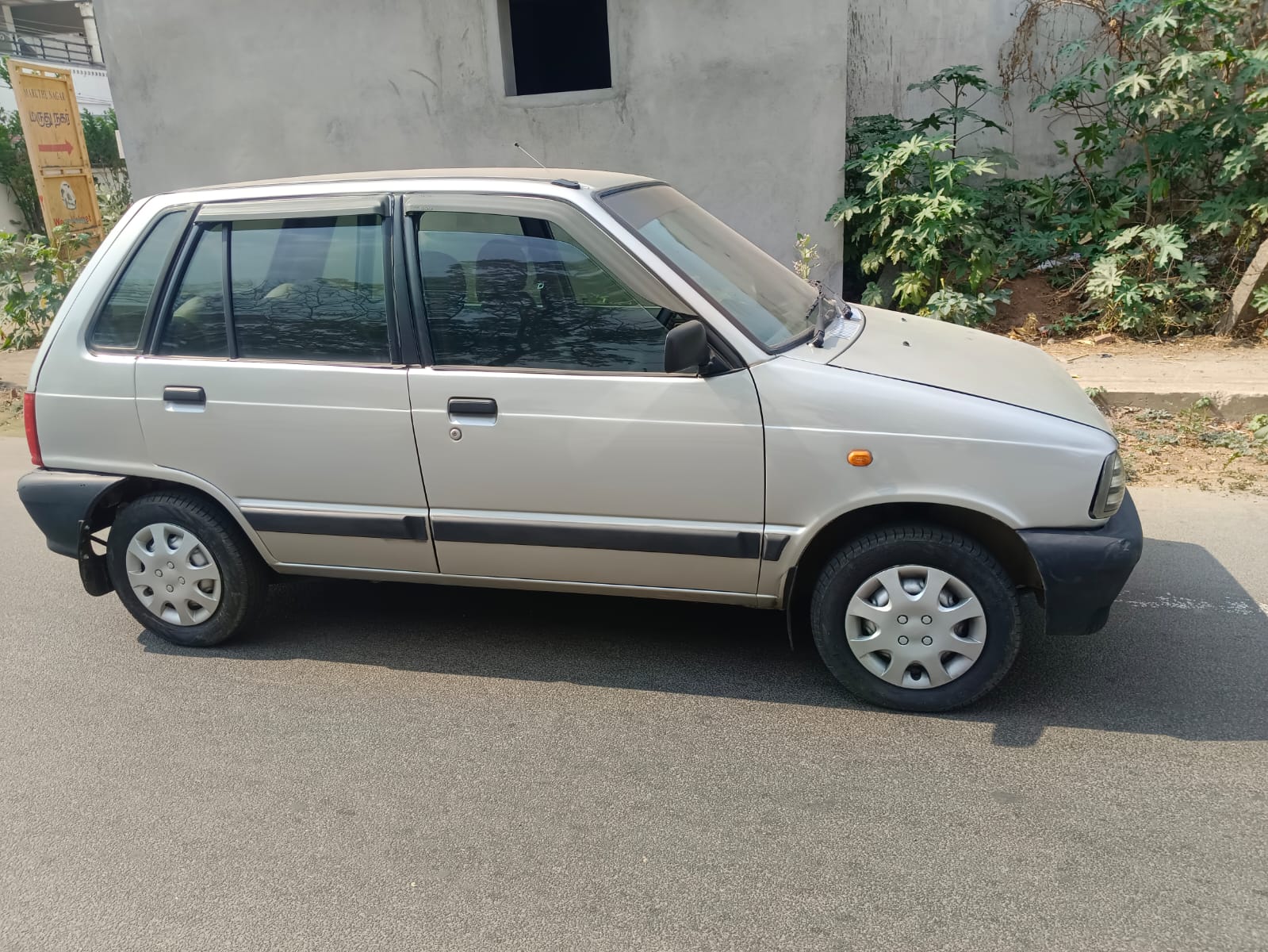 Maruti Suzuki 800 - Image 2