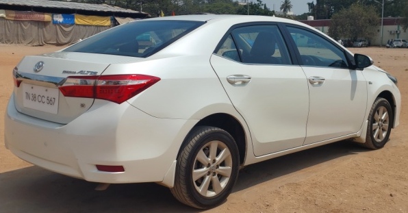 Toyota Corolla Altis