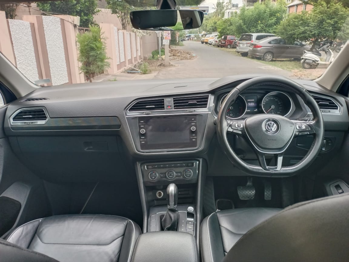 Volkswagen Tiguan - Image 7