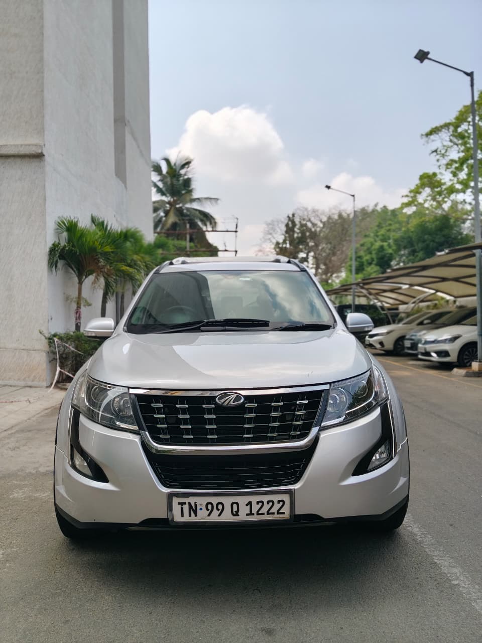 Mahindra XUV500