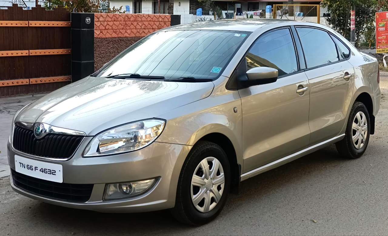 Skoda Rapid - Image 5