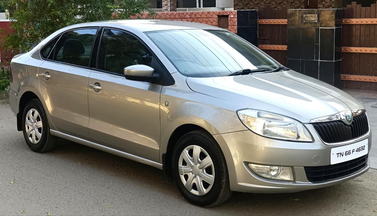 Skoda Rapid - Image 2