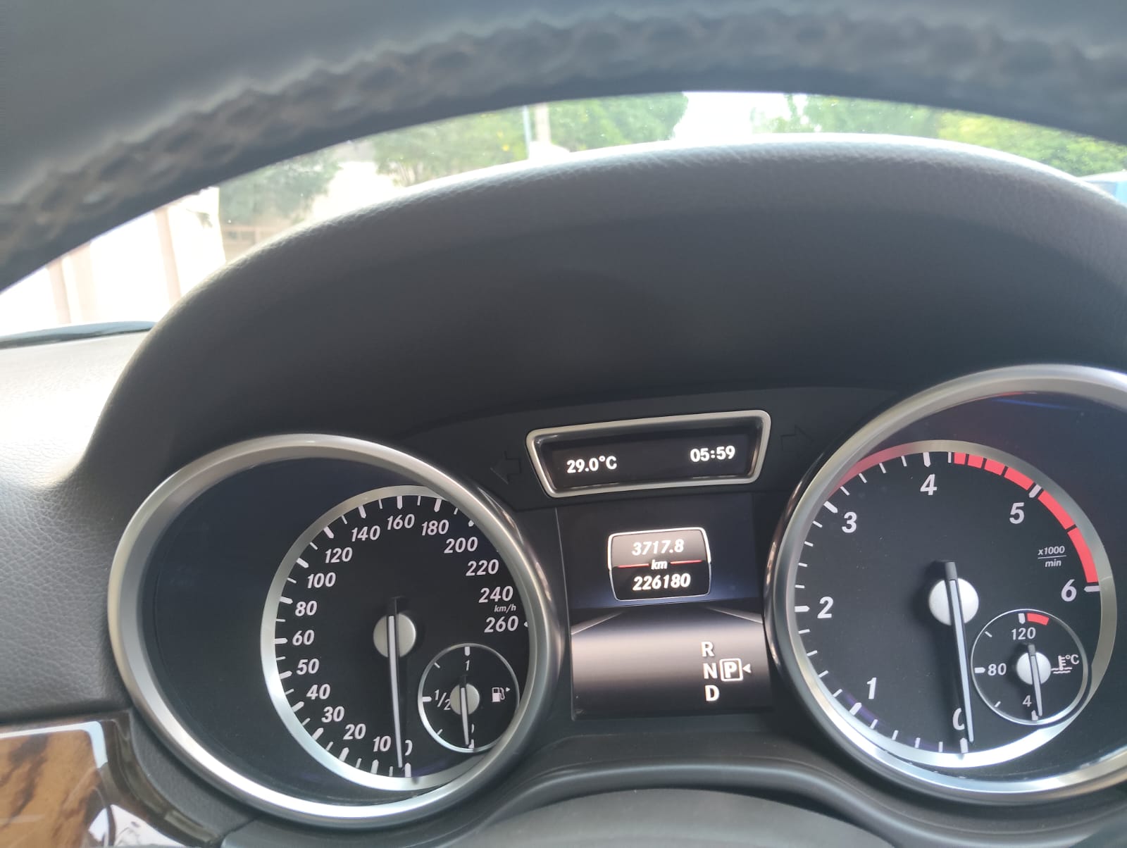 Mercedes Benz M-Class - Image 3