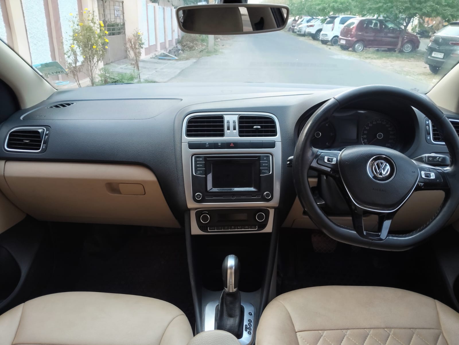 Volkswagen AMEO - Image 5