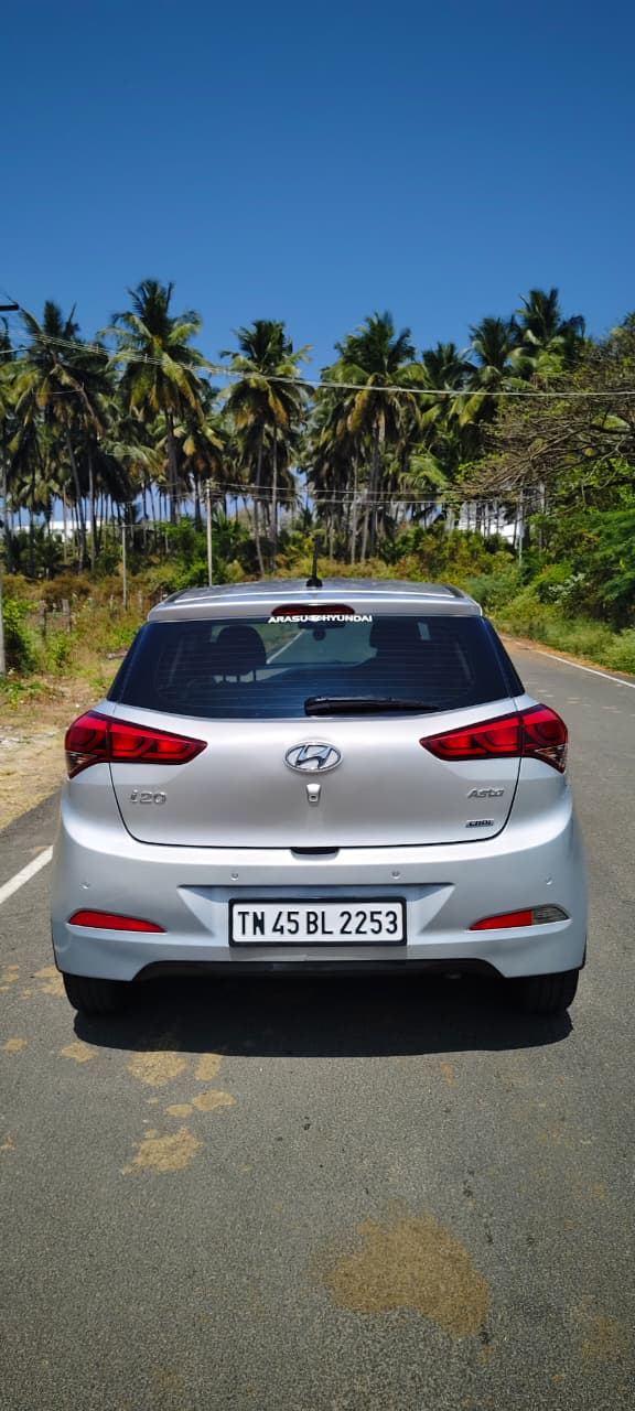 Hyundai i20 - Image 2