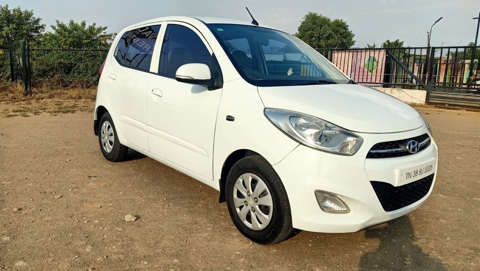 Hyundai i10 - Image 10