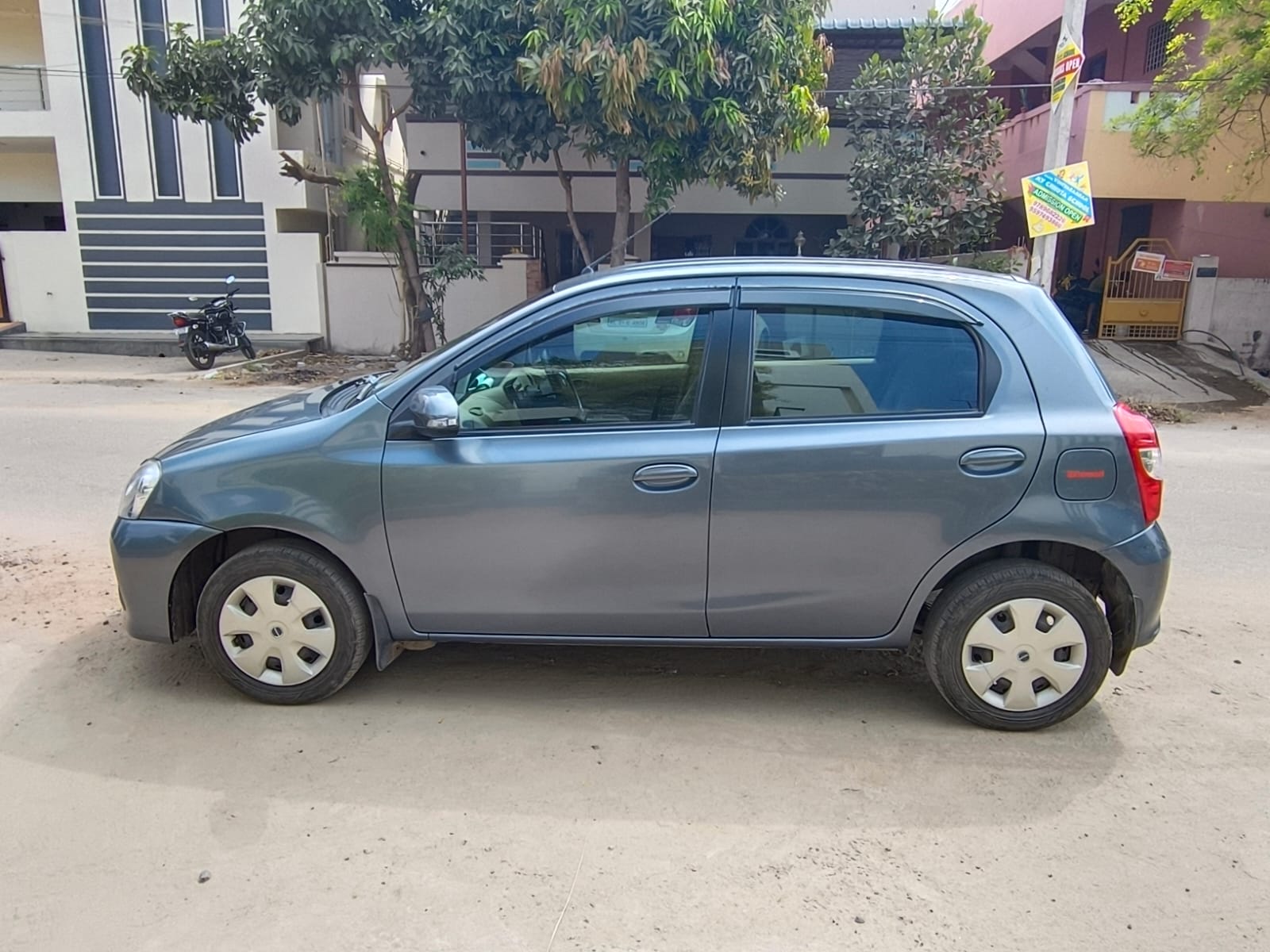 Toyota Etios Liva - Image 2