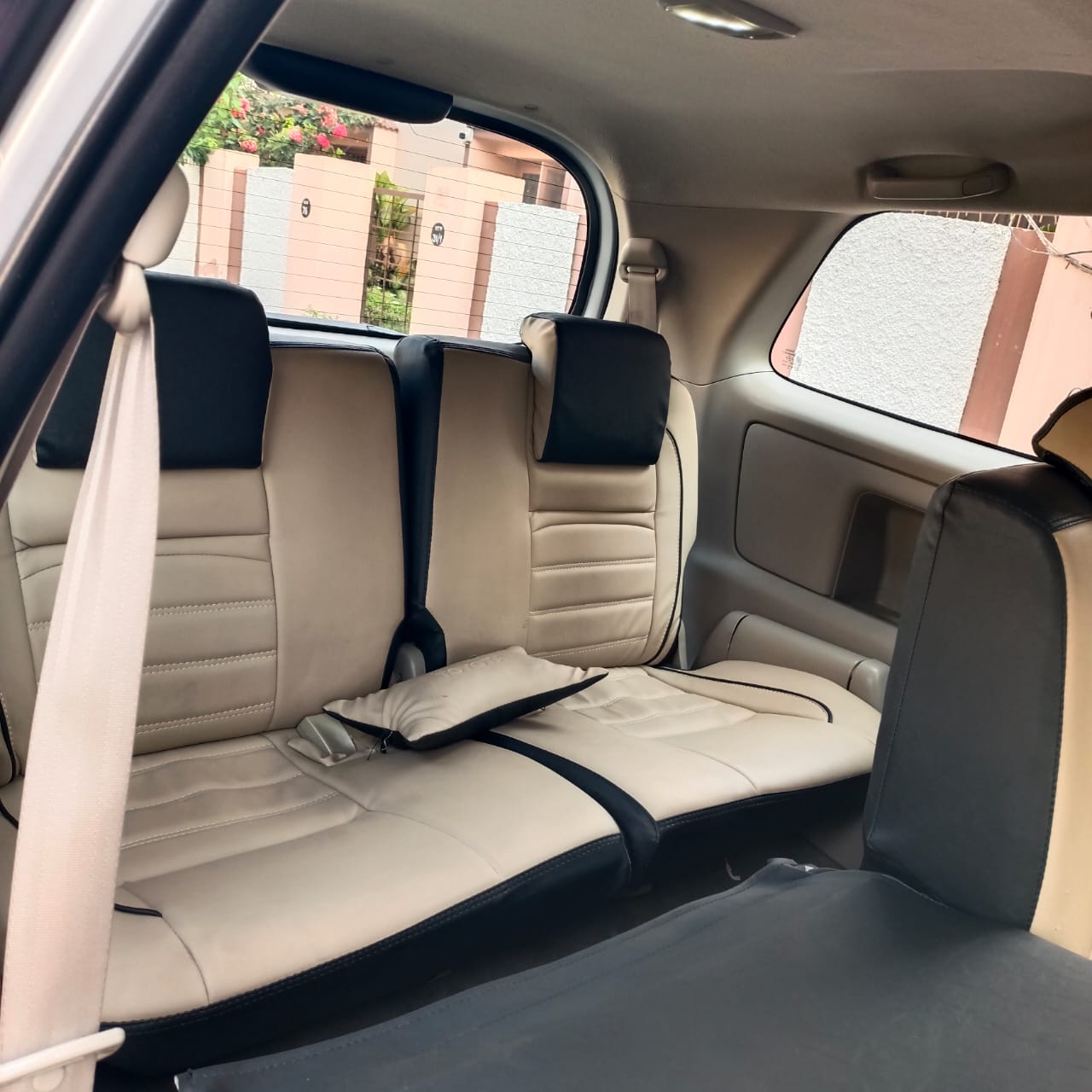 Toyota Innova - Image 6