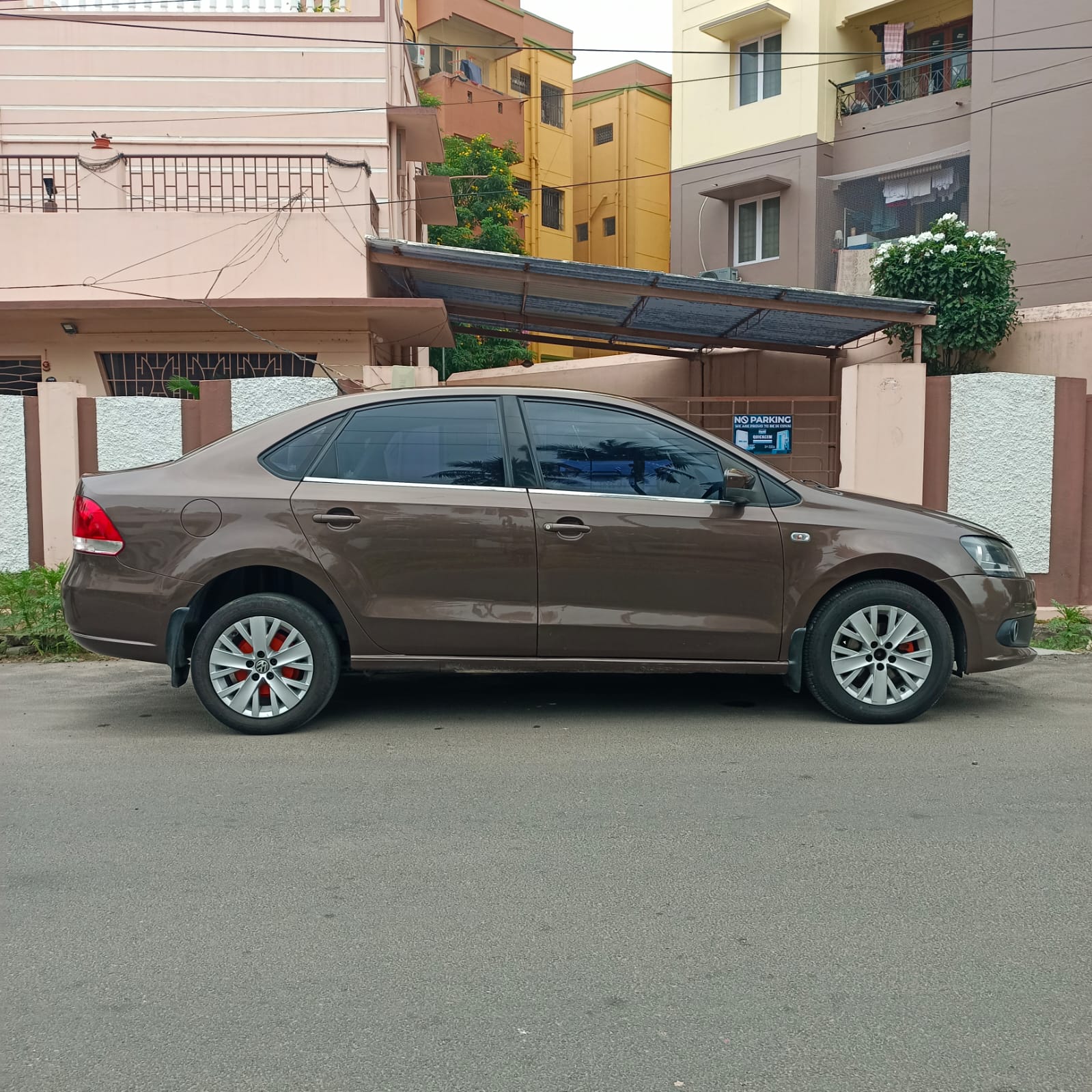 Volkswagen Vento - Image 5