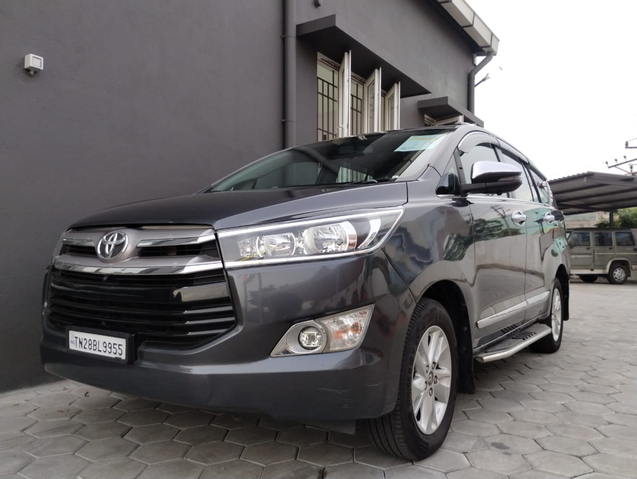 Toyota Innova Crysta - Image 2