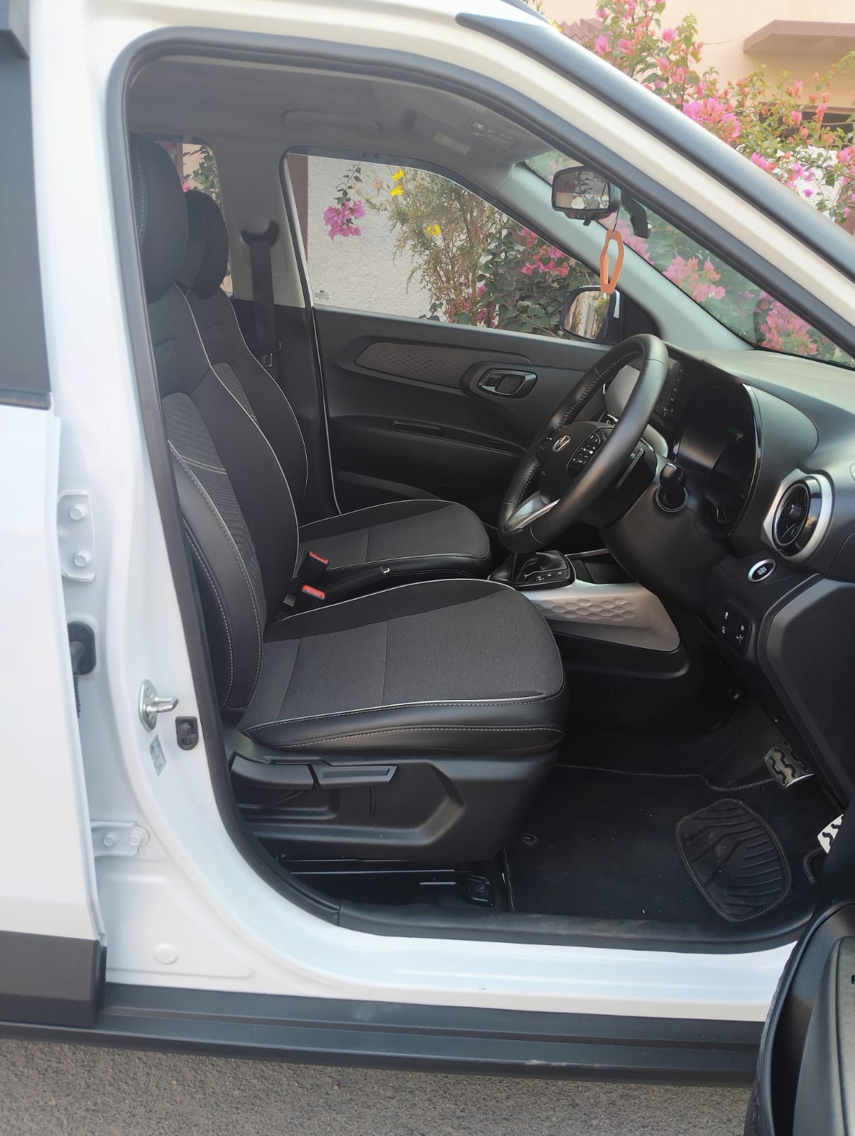 Hyundai Exter - Image 2
