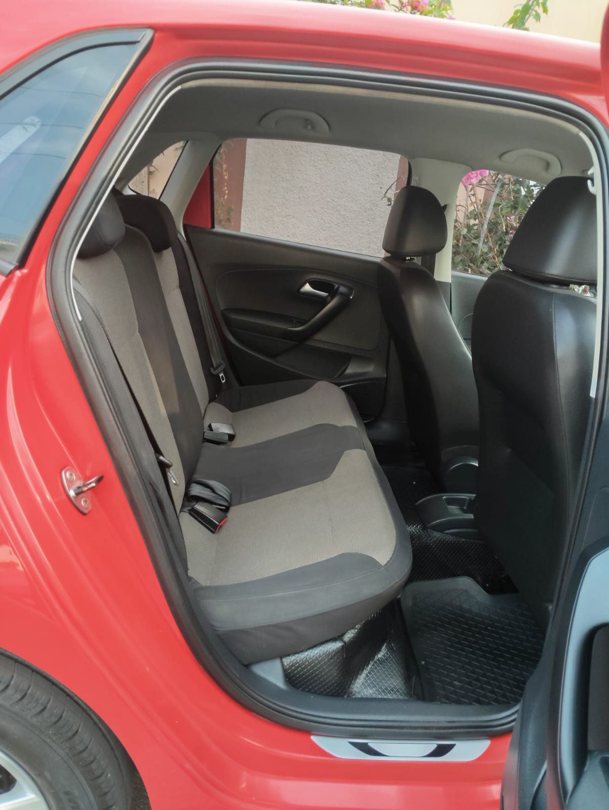 Volkswagen Polo - Image 3