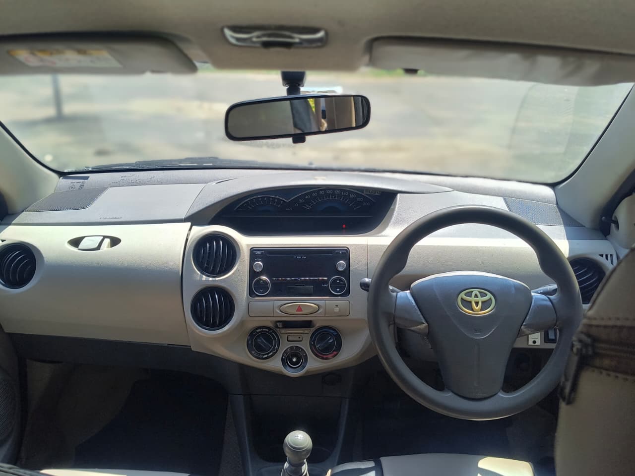 Toyota Etios - Image 7