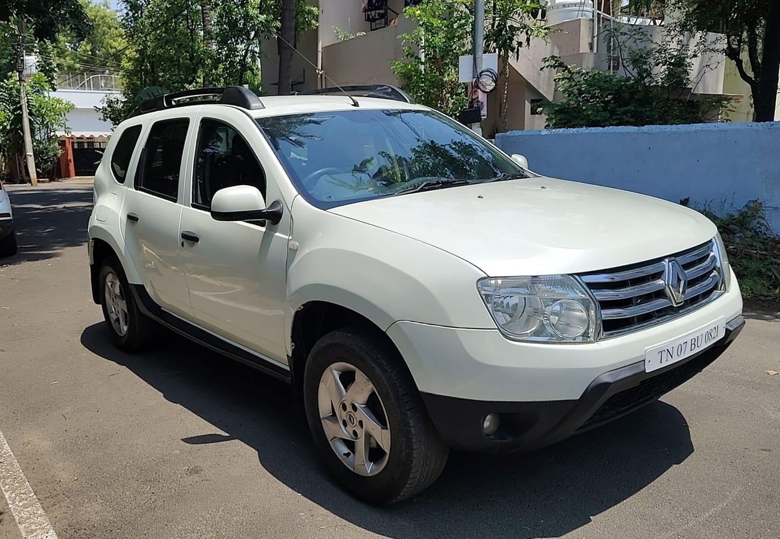 Renault Duster - Image 2