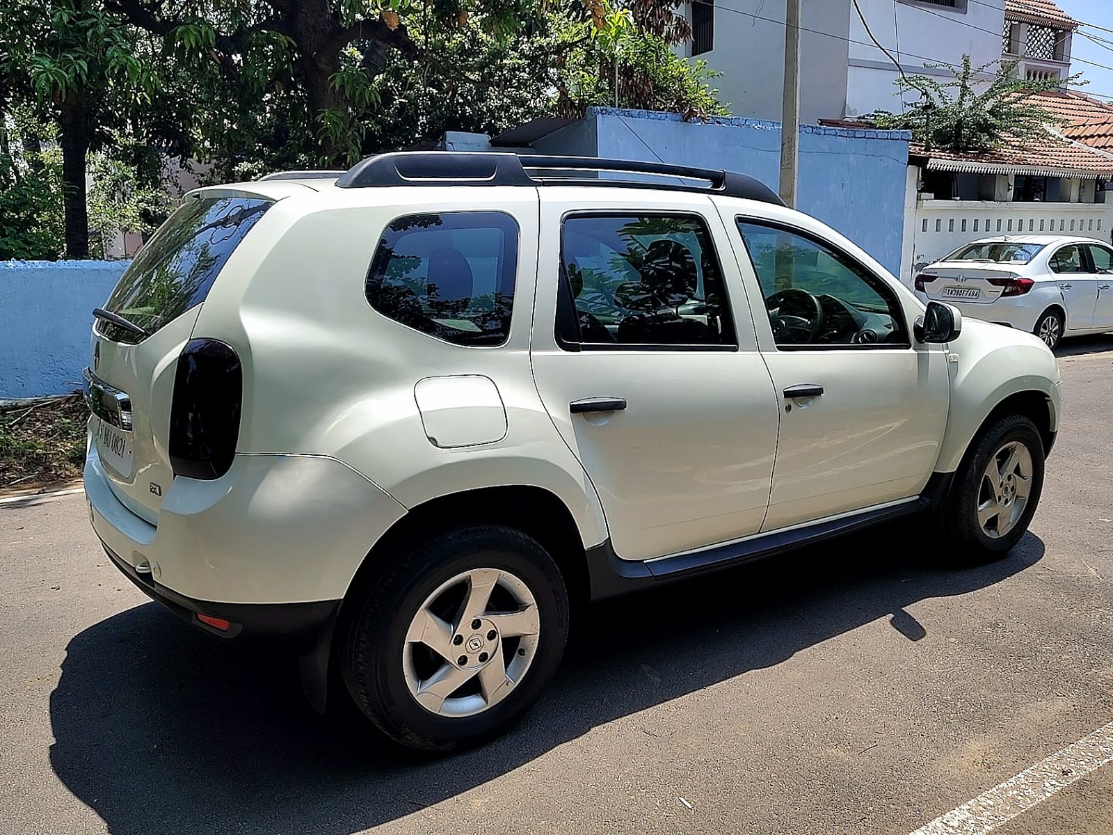 Renault Duster - Image 7
