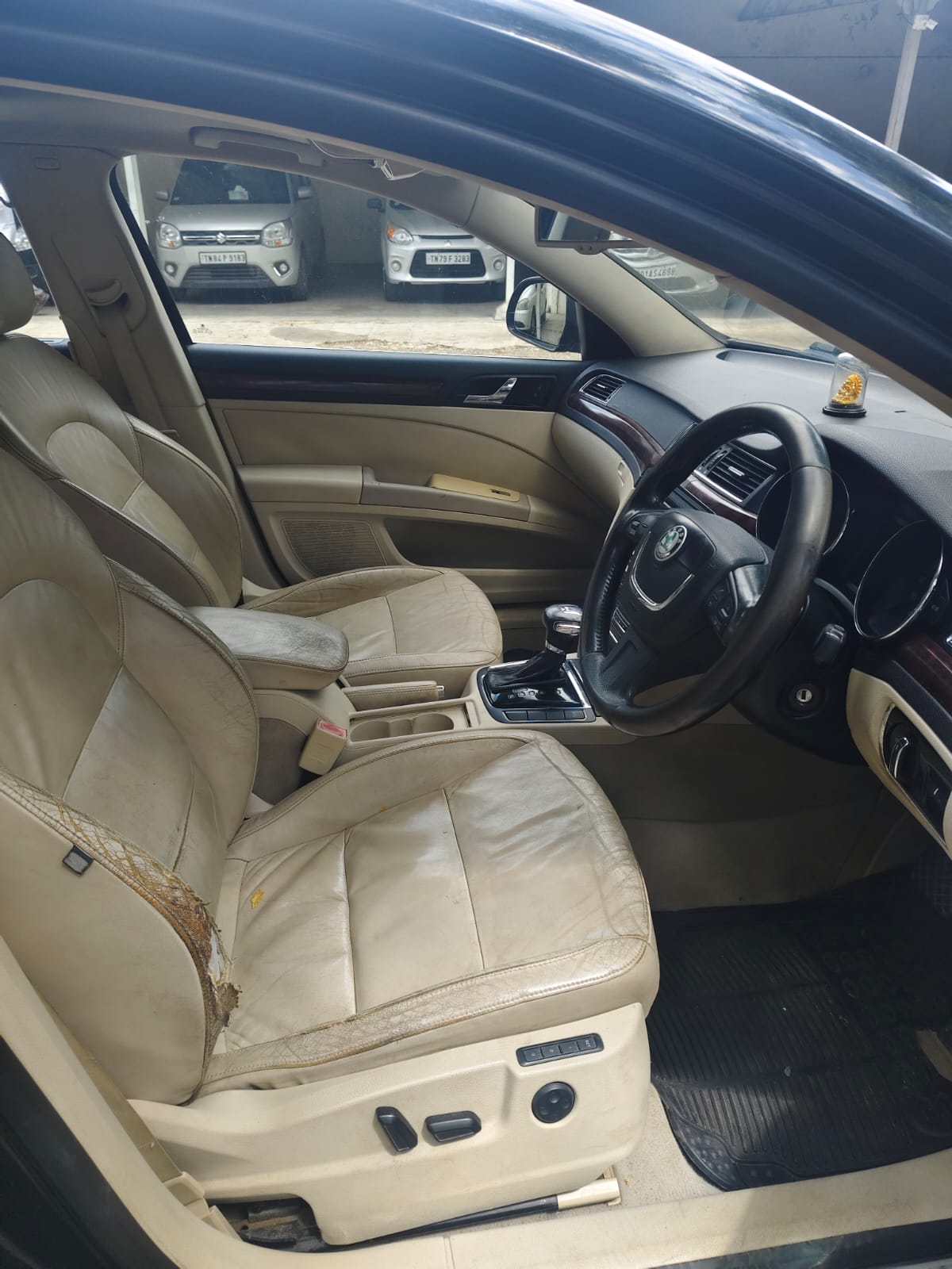 Skoda Superb - Image 5