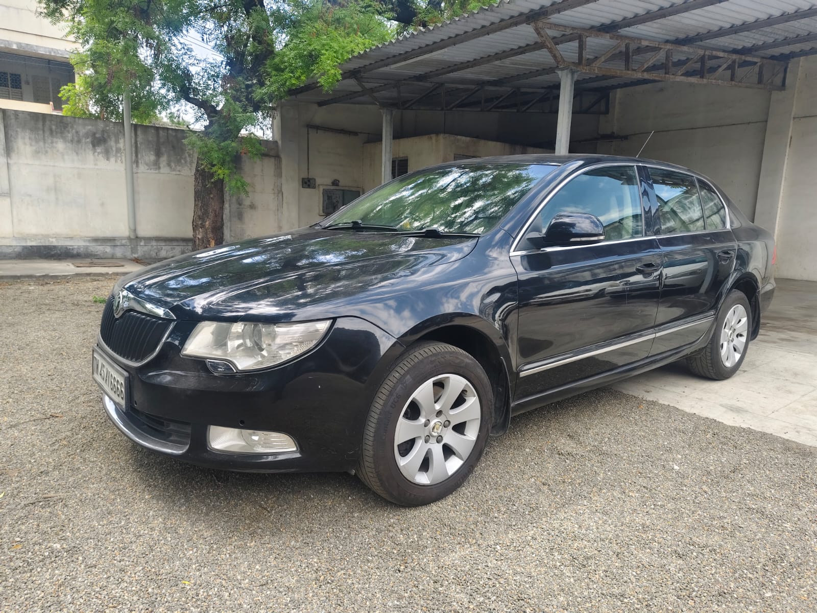 Skoda Superb - Image 6