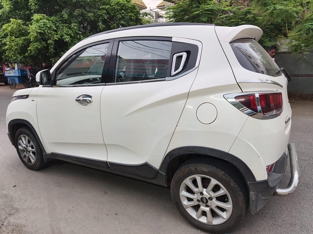 Mahindra KUV 100 - Image 3