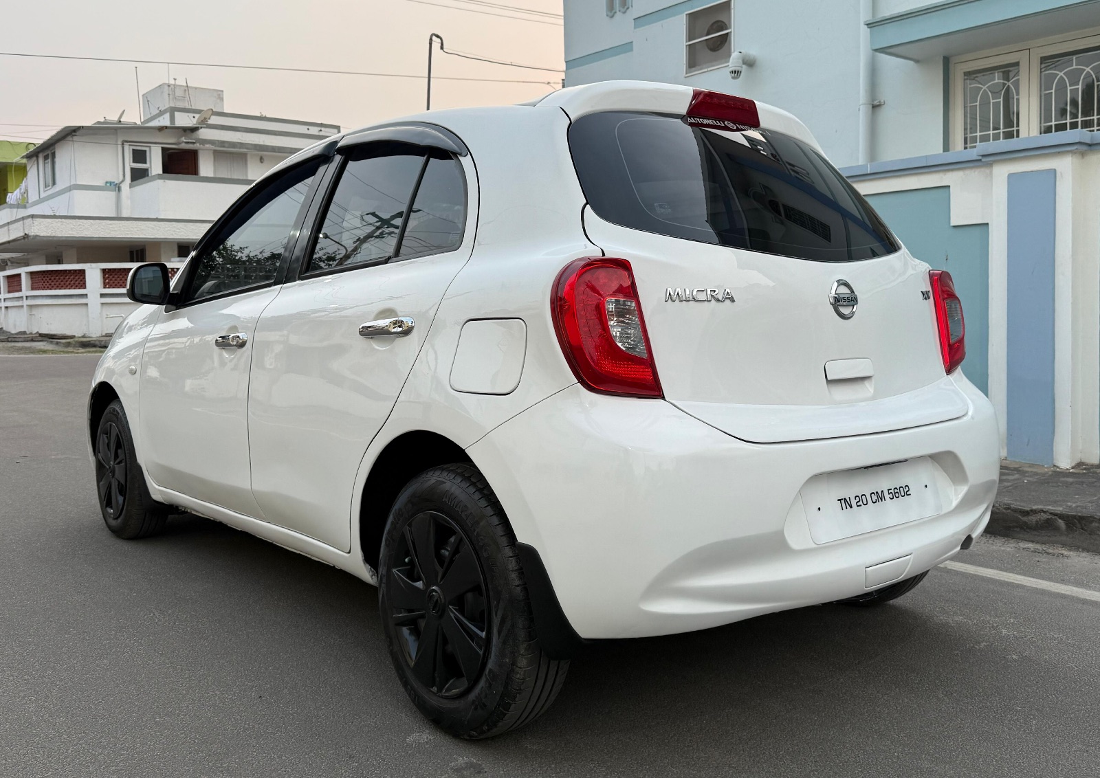 Nissan Micra - Image 7