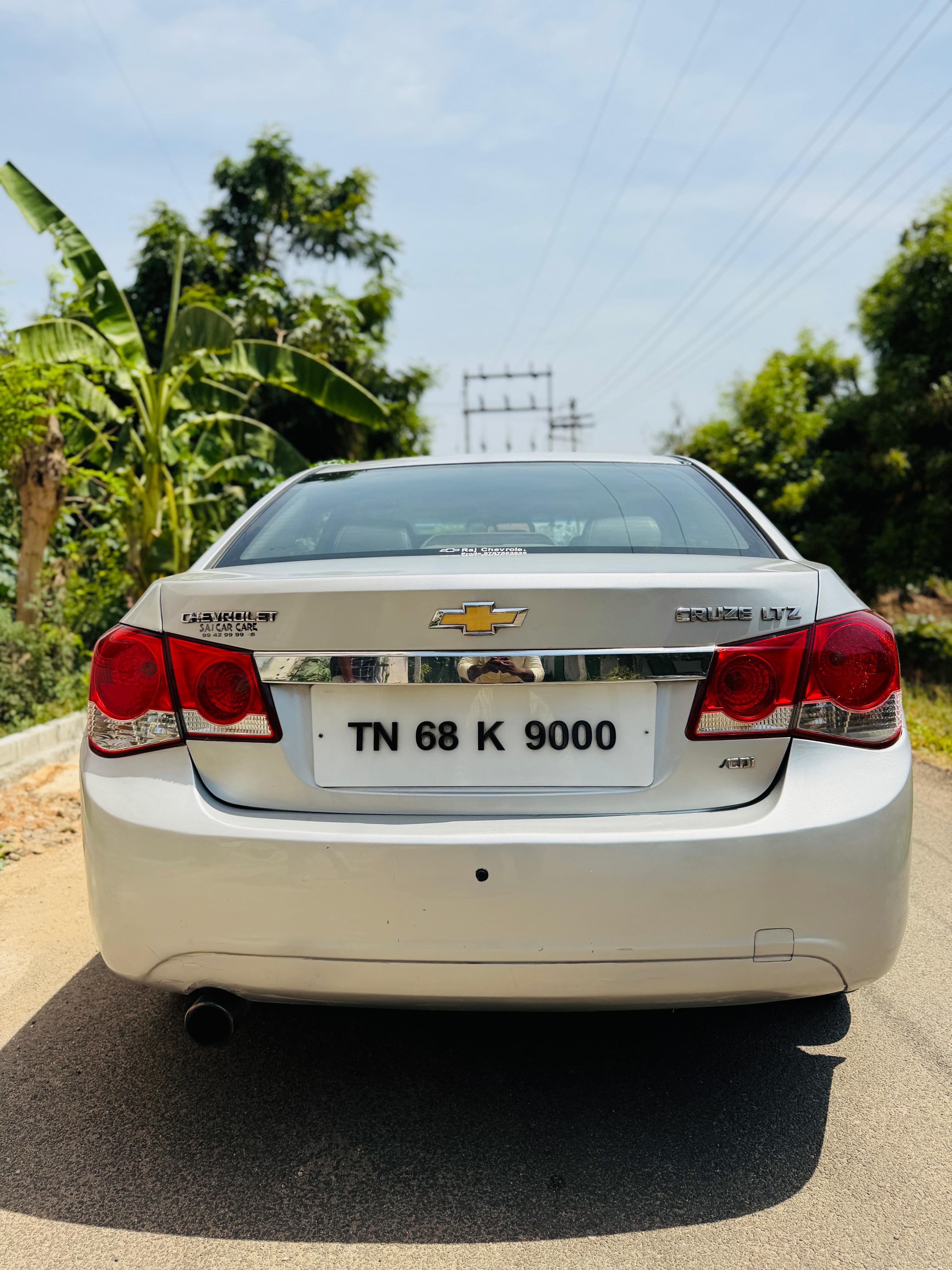 Chevrolet Cruze - Image 4