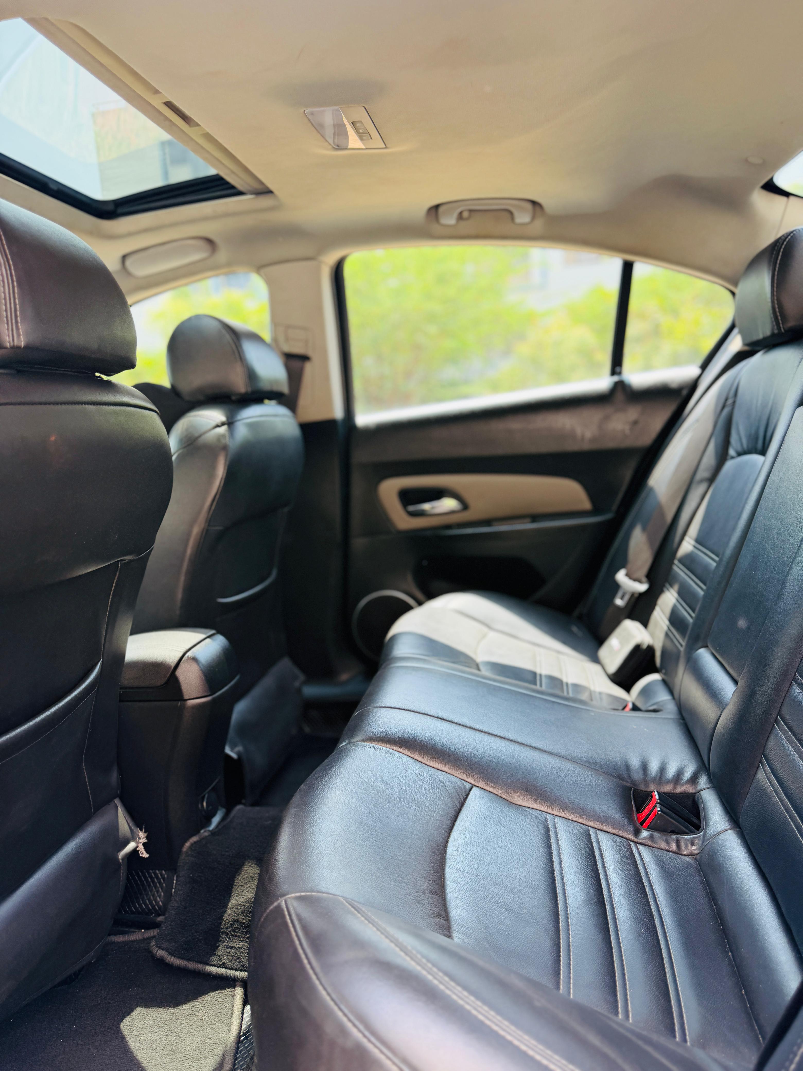 Chevrolet Cruze - Image 5