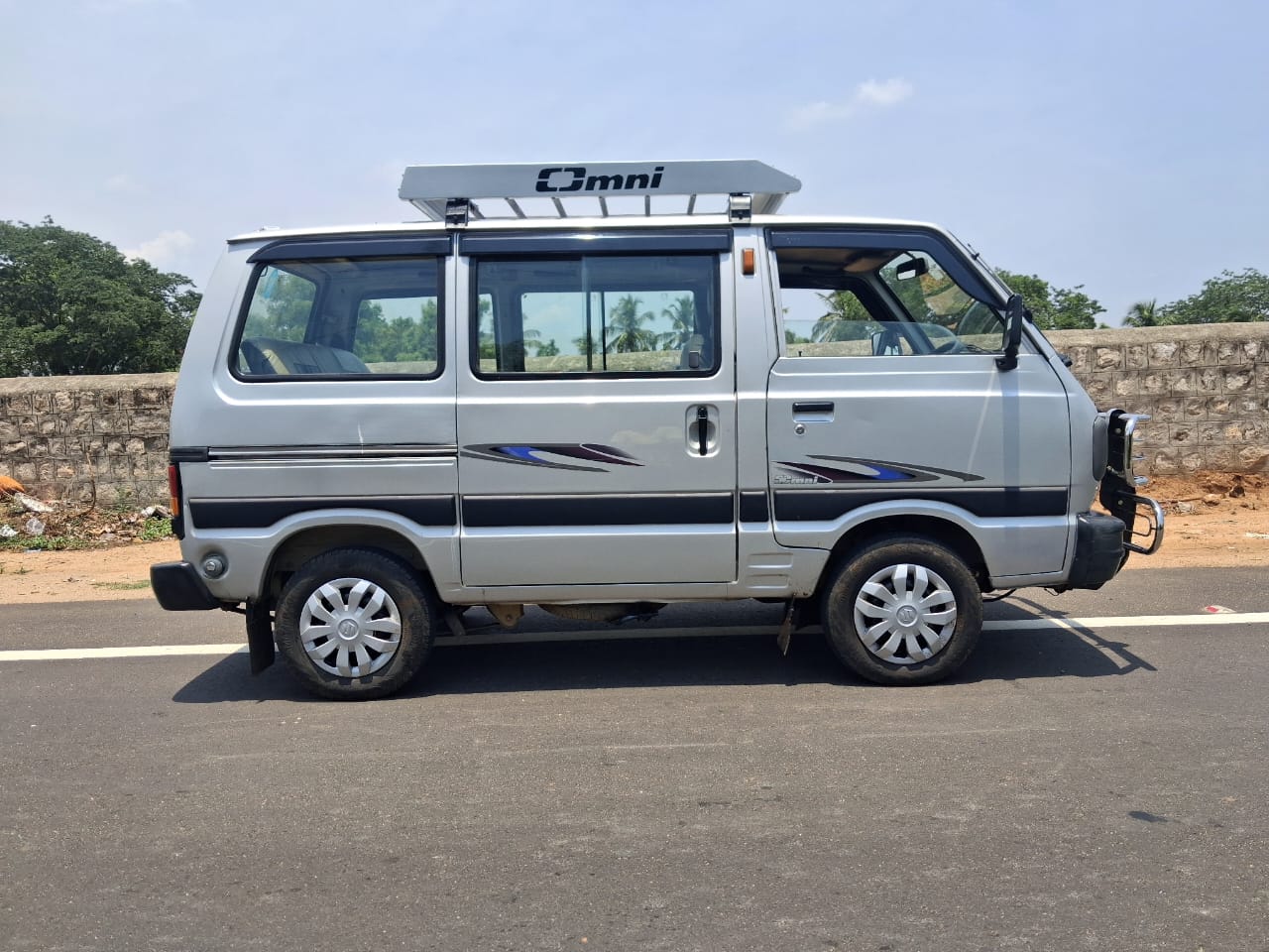 Maruti Suzuki Omni - Image 3