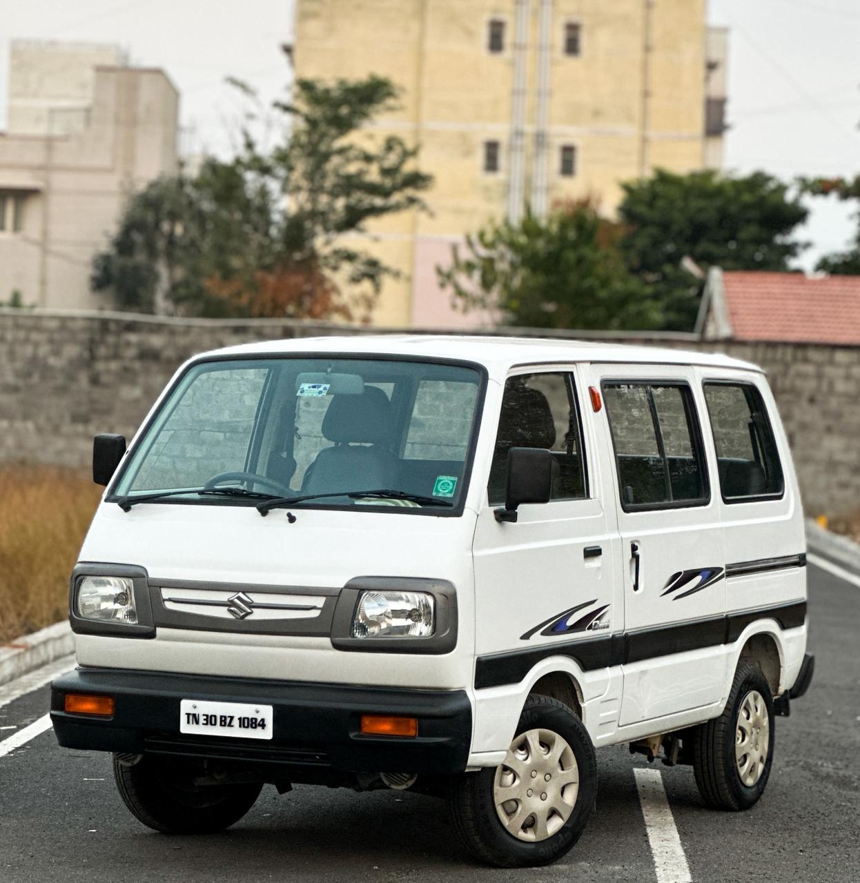 Maruti Suzuki Omni - Image 3