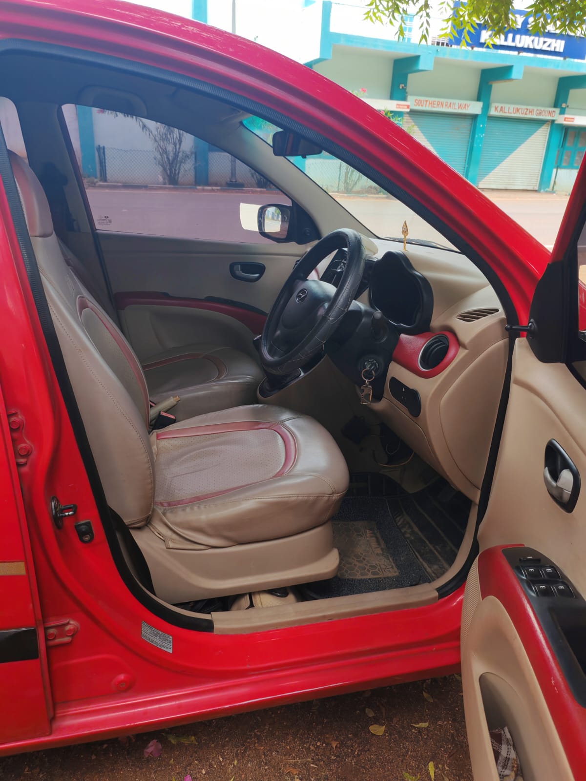 Hyundai i10 - Image 2