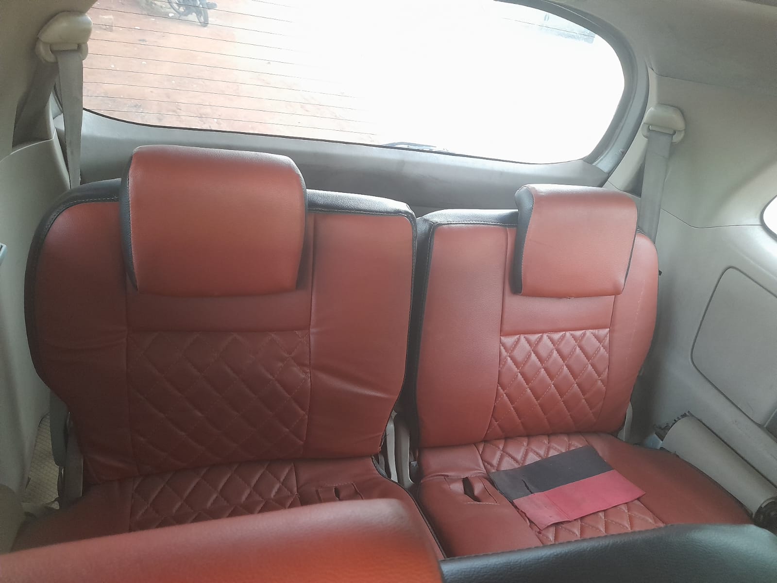 Toyota Innova - Image 4