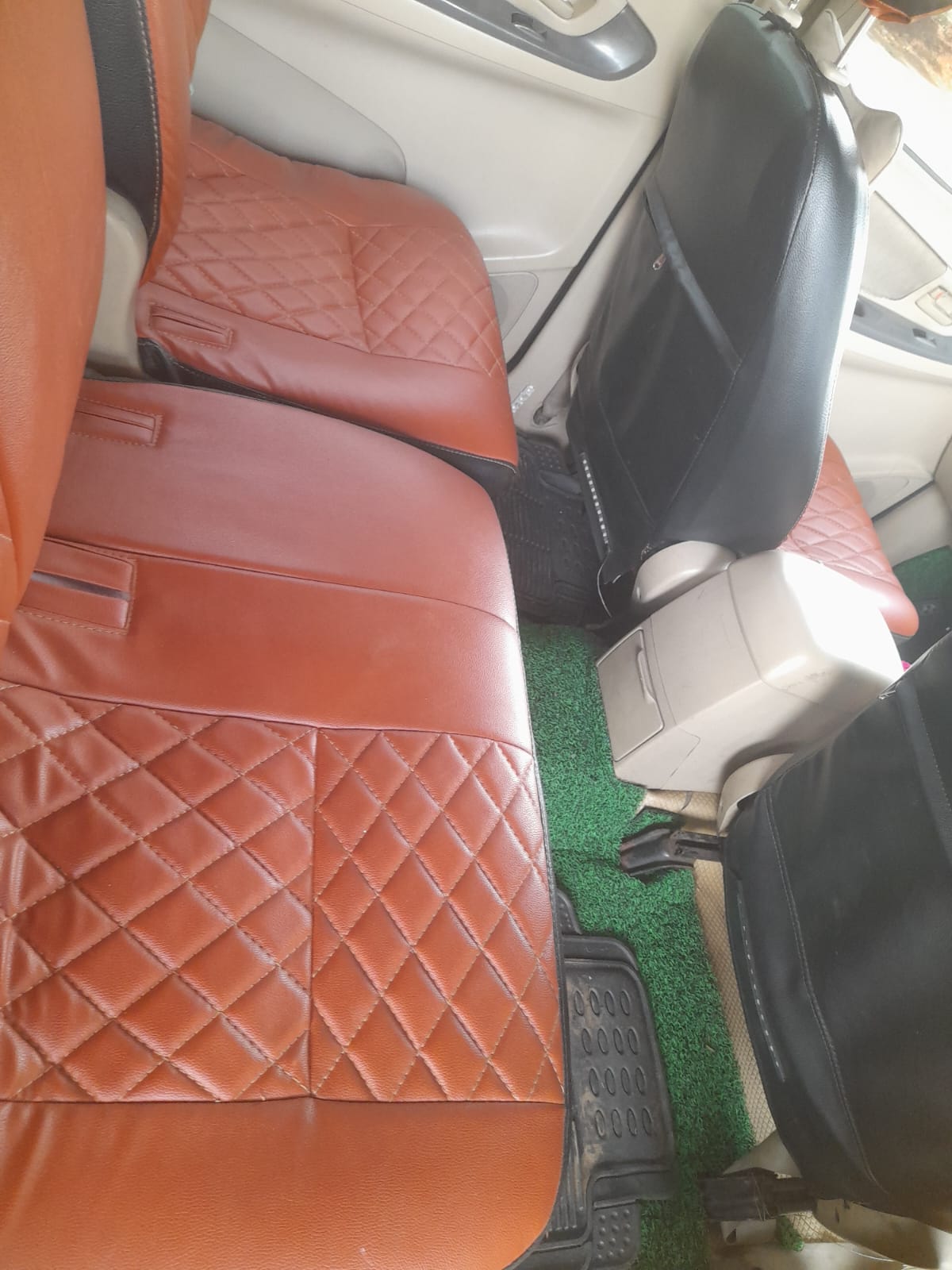Toyota Innova - Image 5