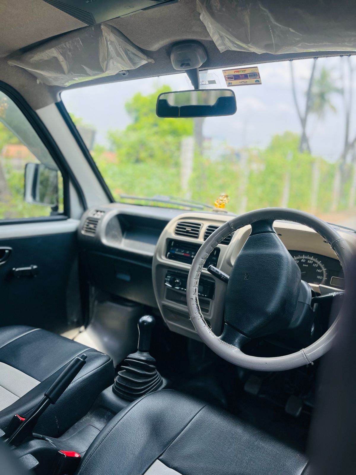 Maruti Suzuki Eeco - Image 10