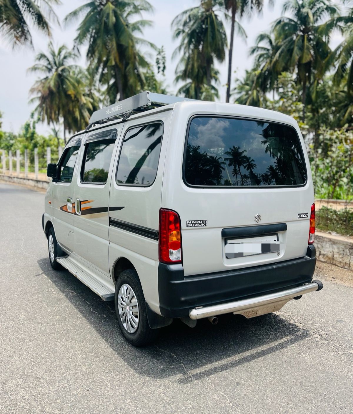 Maruti Suzuki Eeco - Image 6