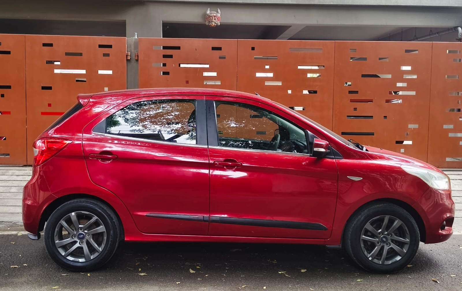 Ford Figo - Image 4