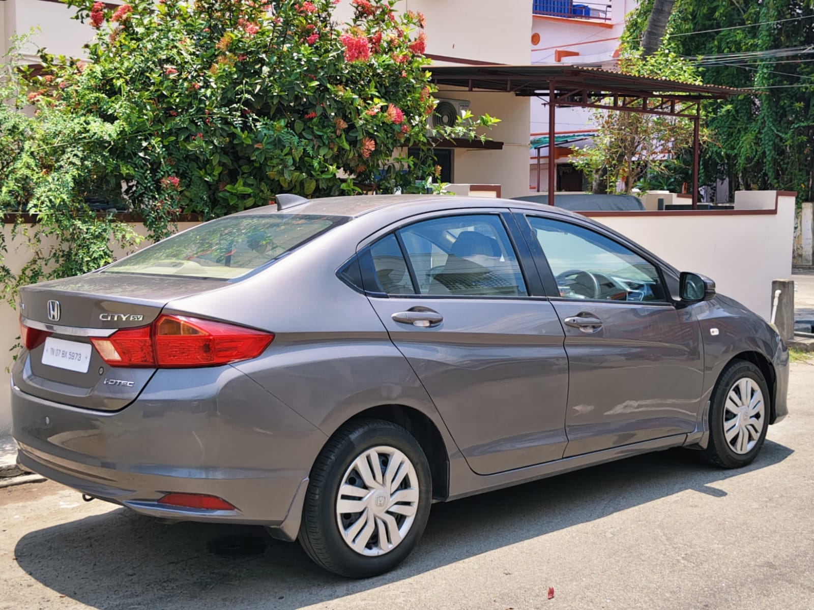Honda City - Image 2
