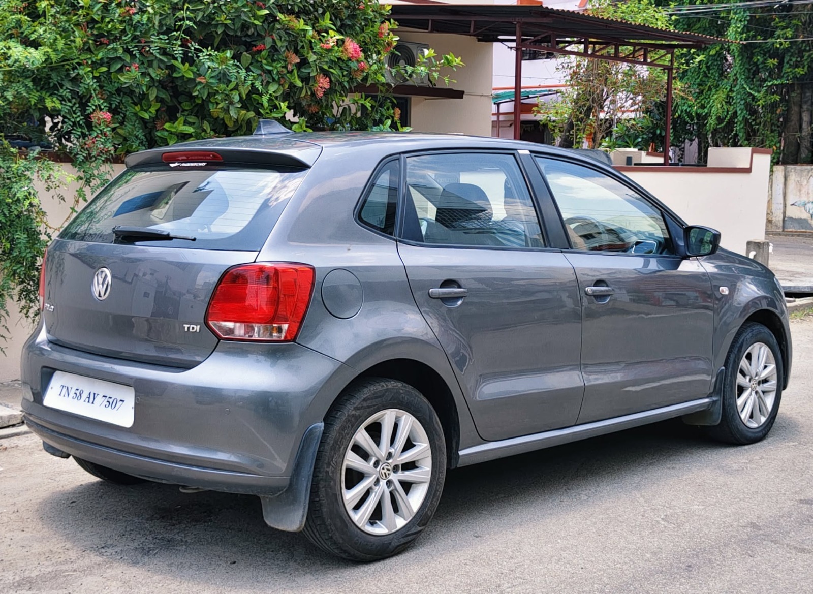 Volkswagen Polo - Image 3