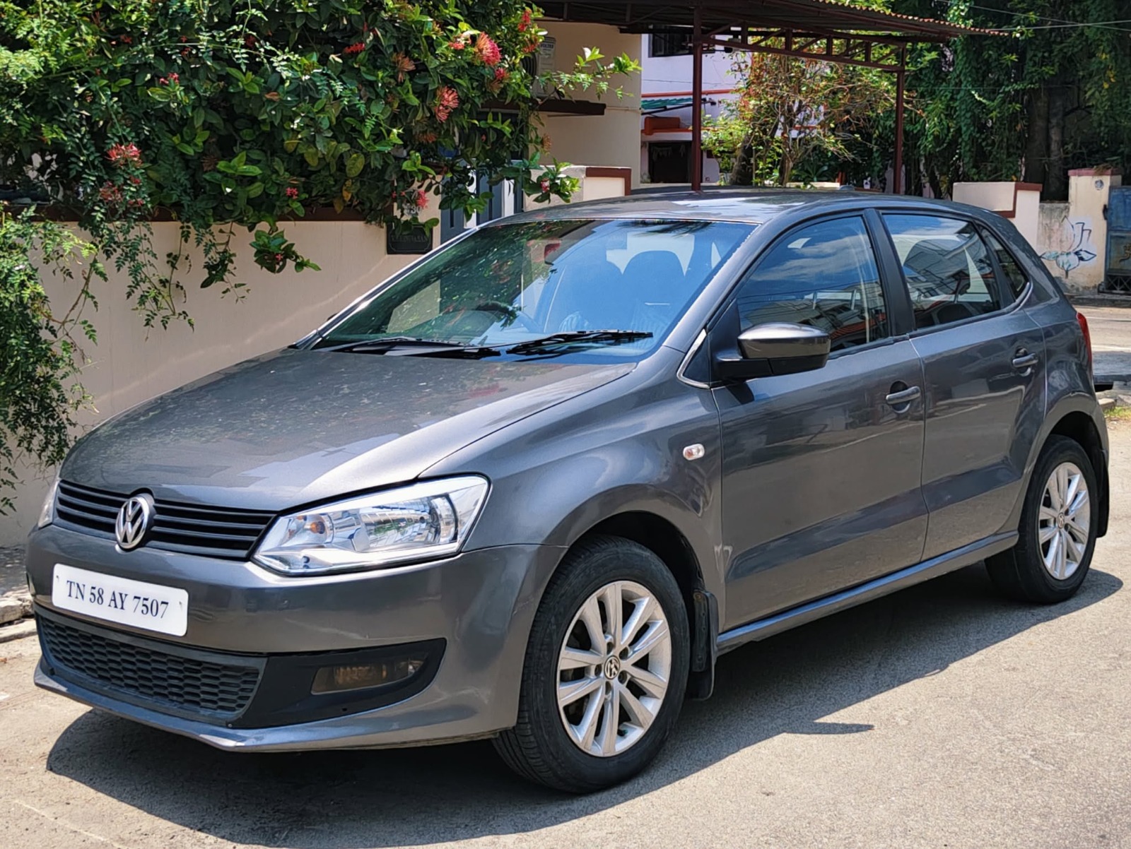 Volkswagen Polo - Image 4