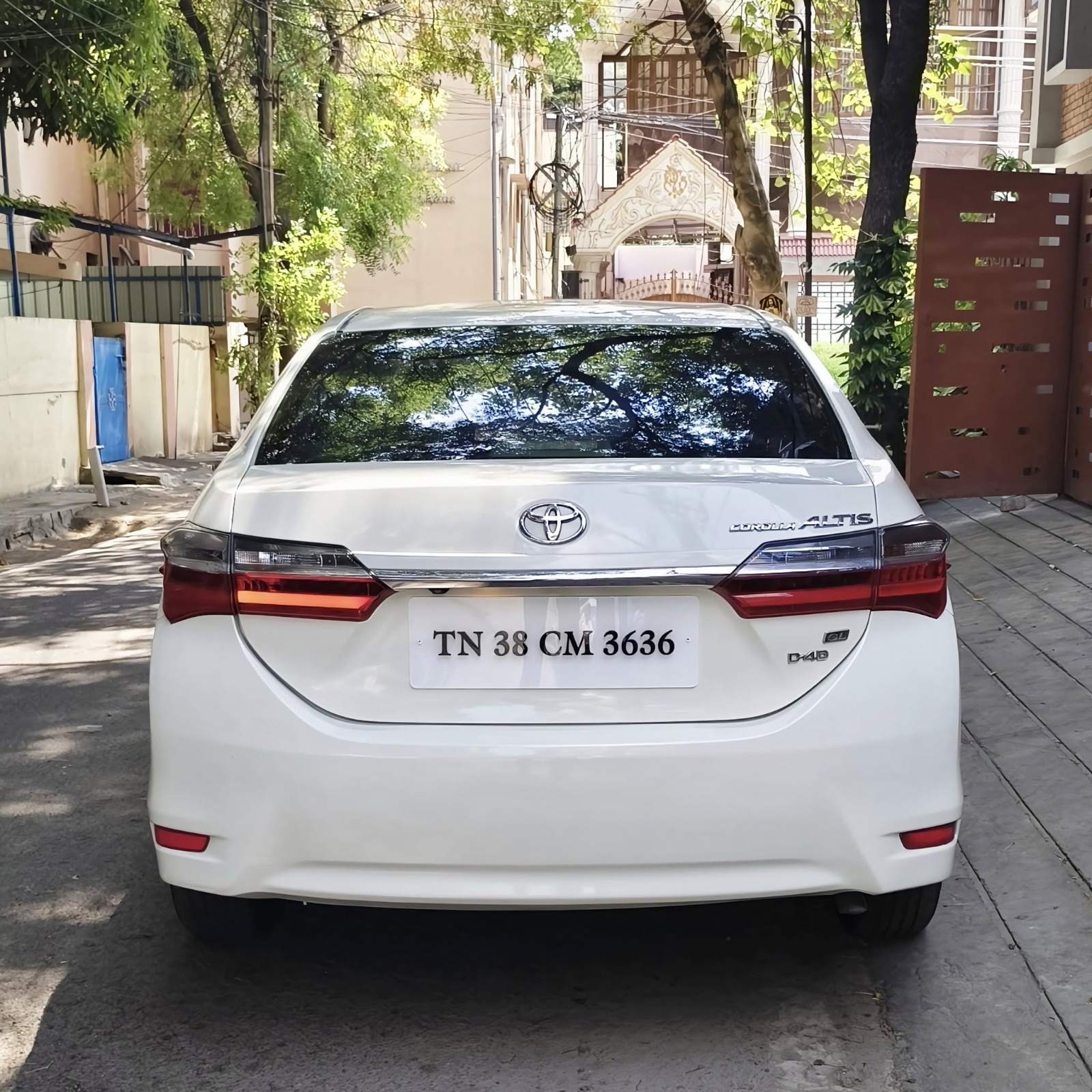 Toyota Corolla Altis - Image 5