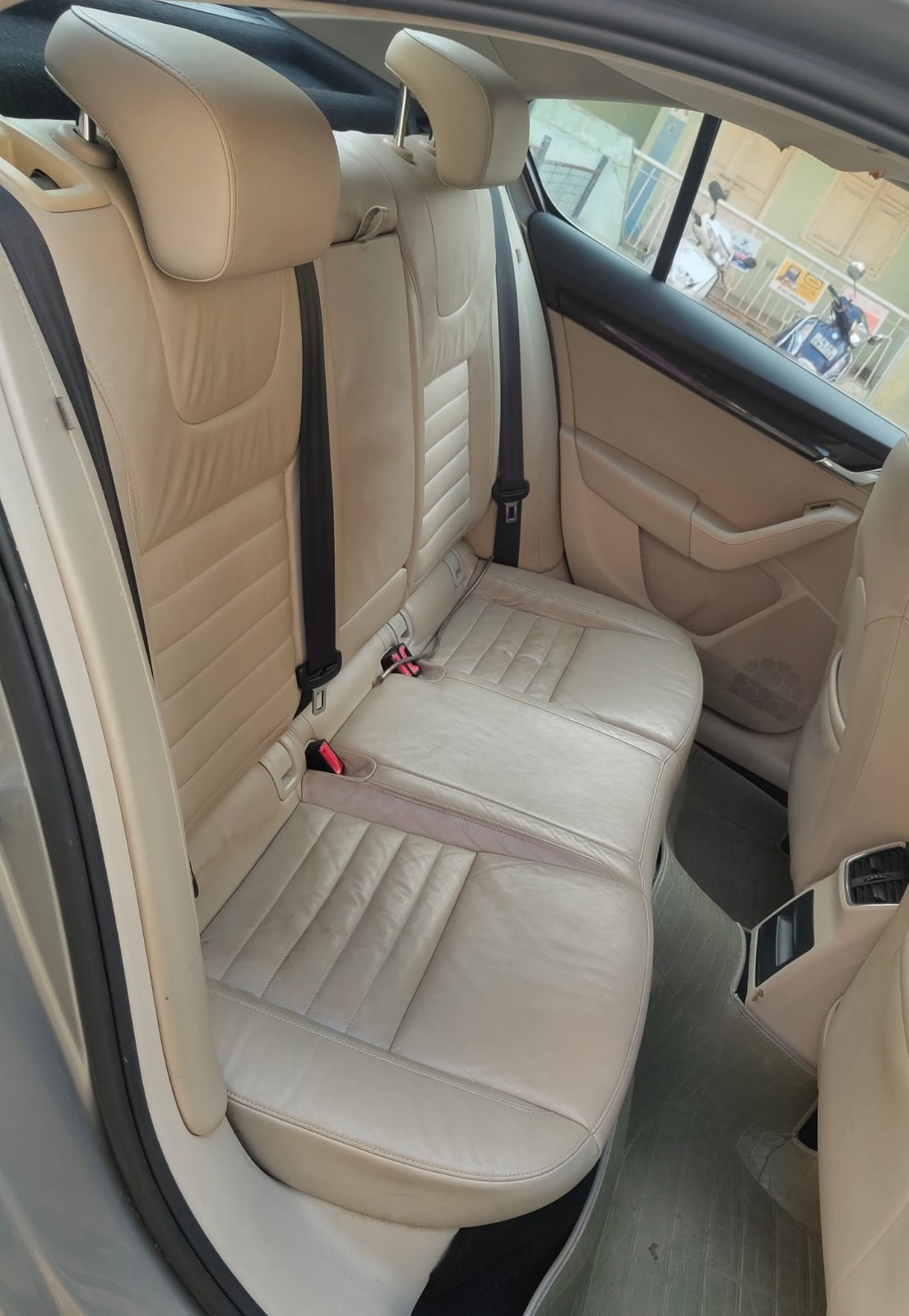 Skoda Octavia - Image 5
