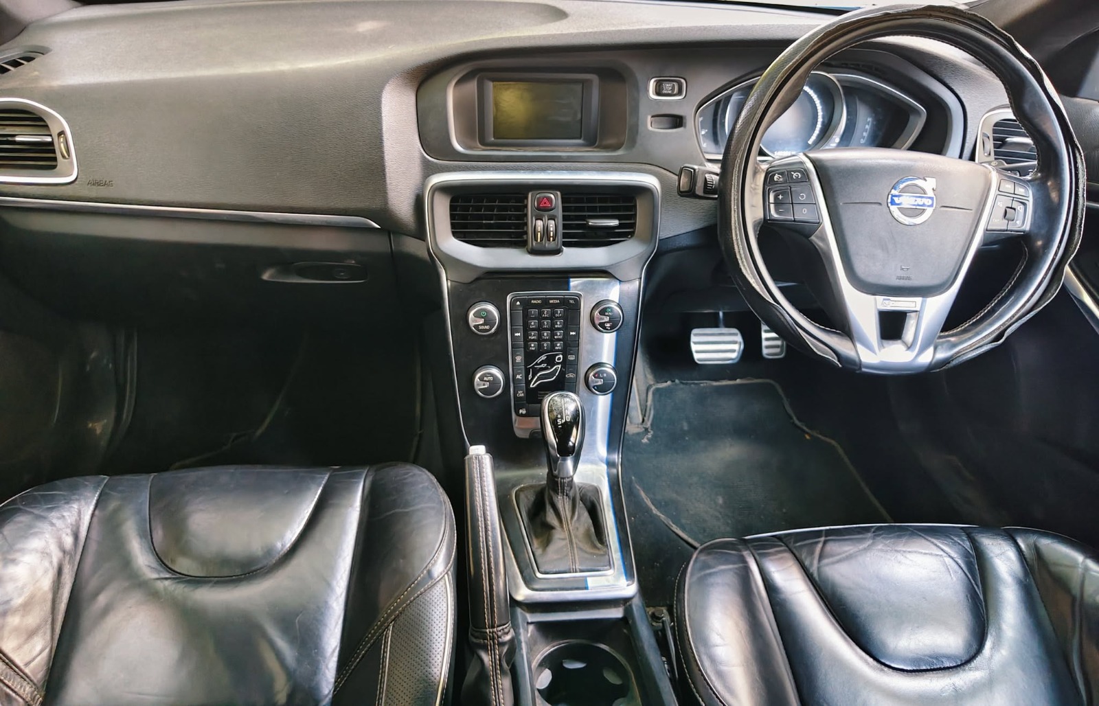 Volvo V40 - Image 5