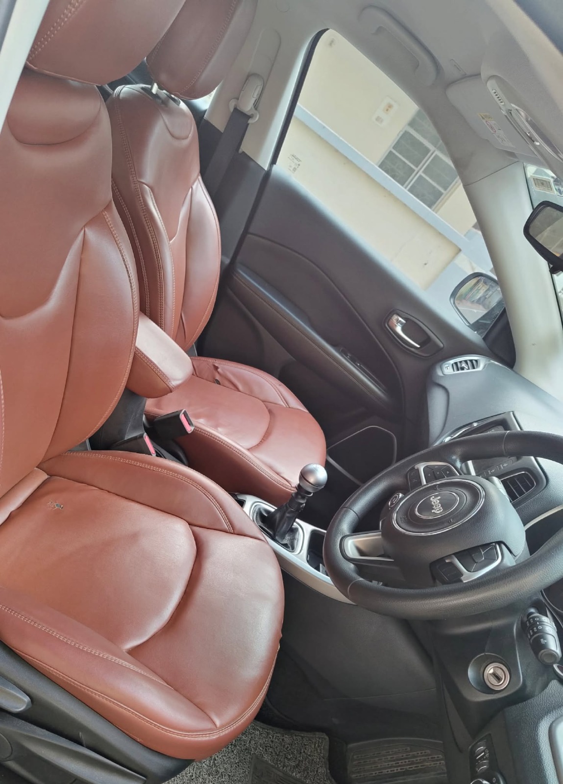 Jeep Compass - Image 8