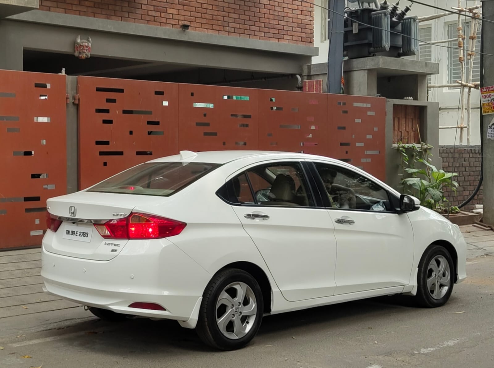 Honda City - Image 2