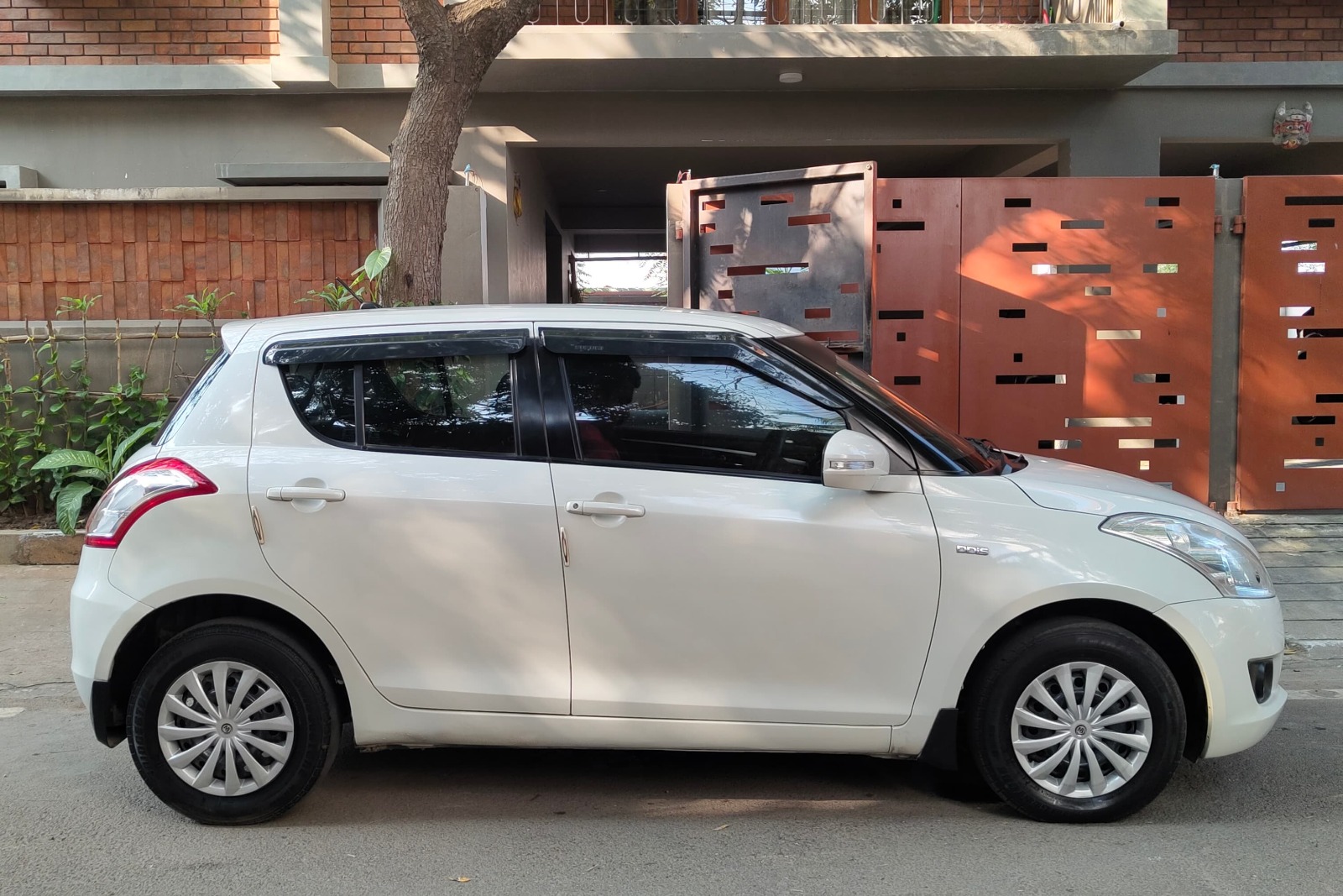 Maruti Suzuki Swift - Image 8