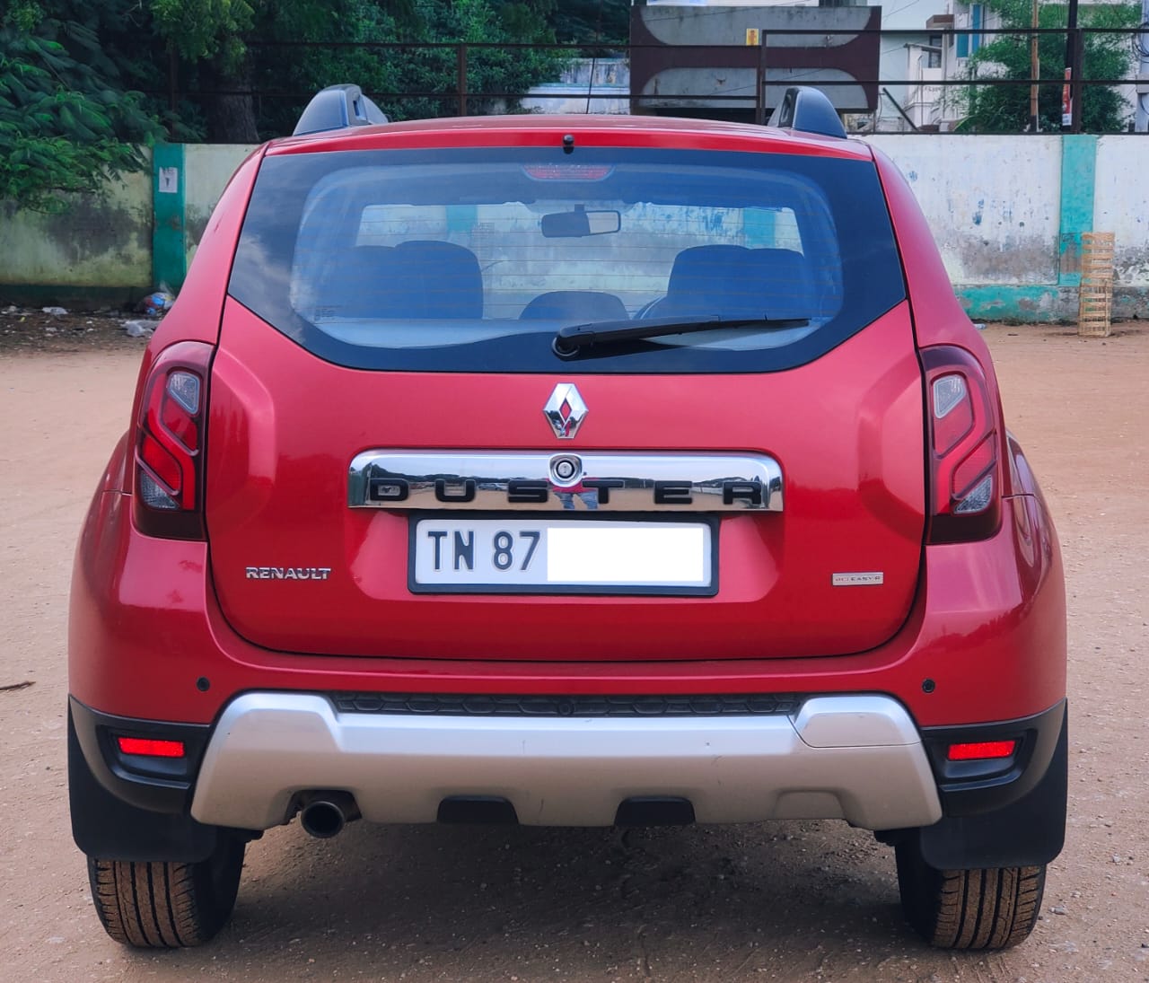Renault Duster - Image 2
