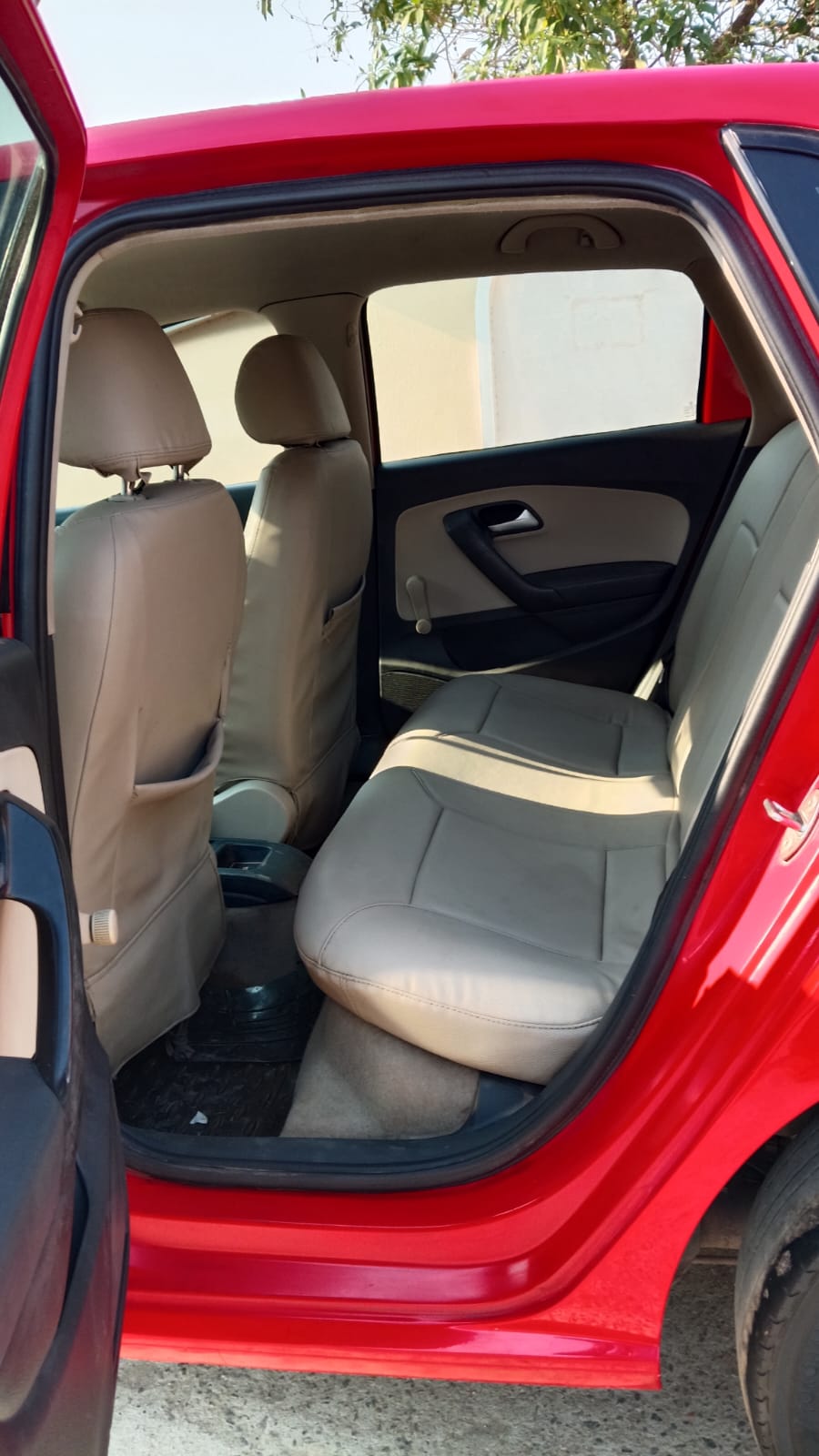 Volkswagen Polo - Image 9