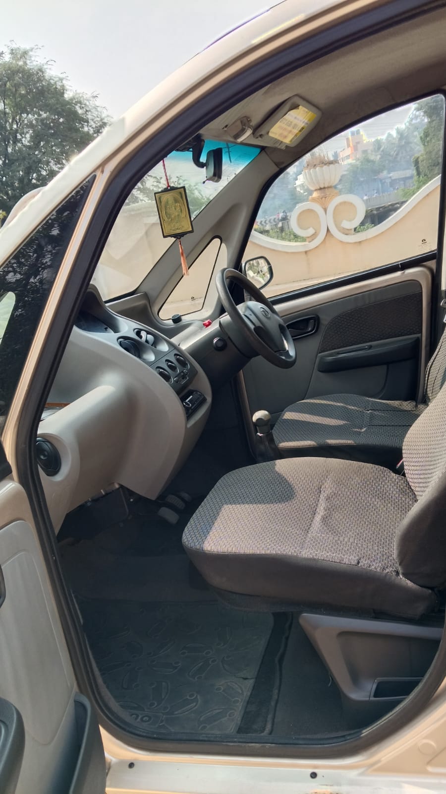 Tata Nano - Image 9